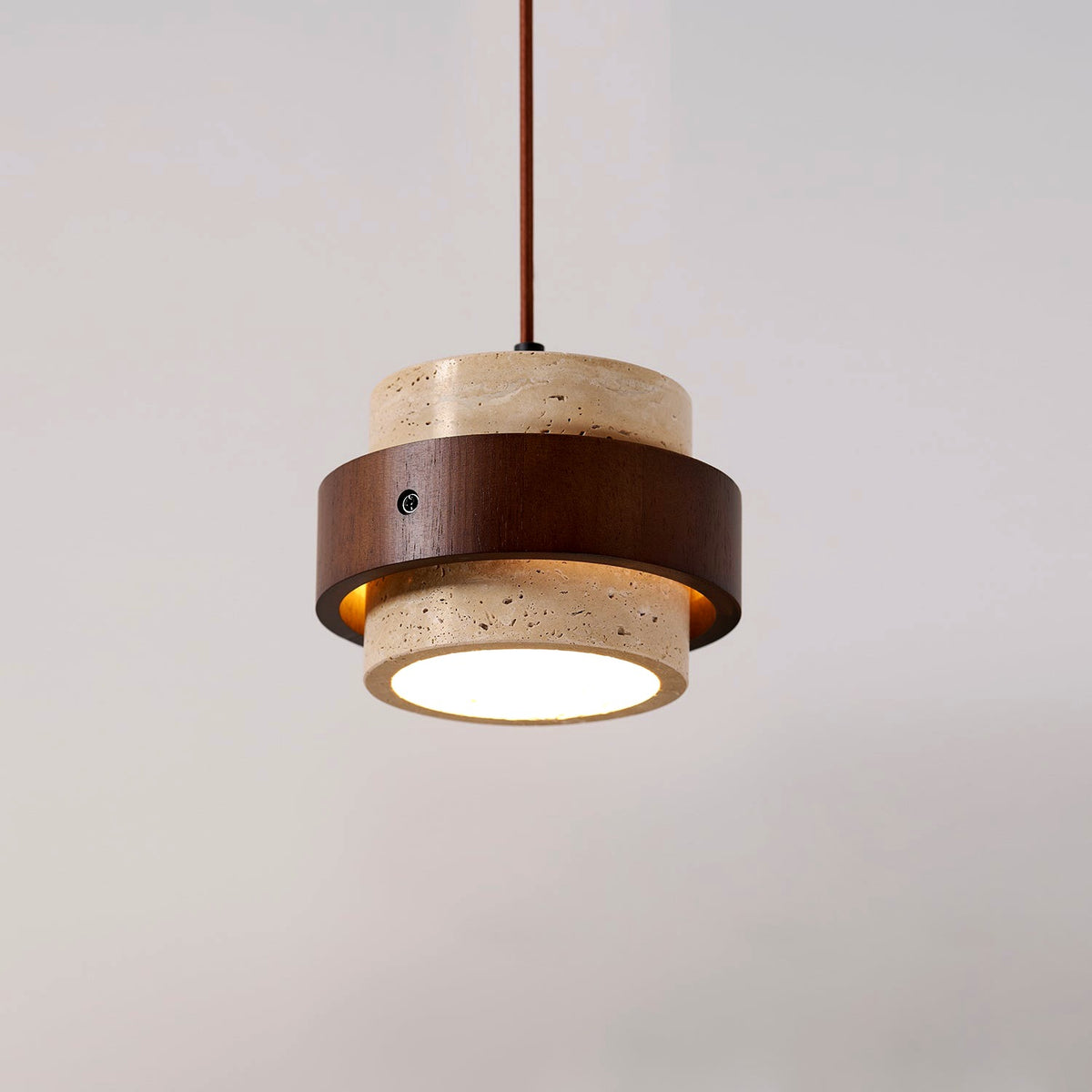 Suspension Travertin